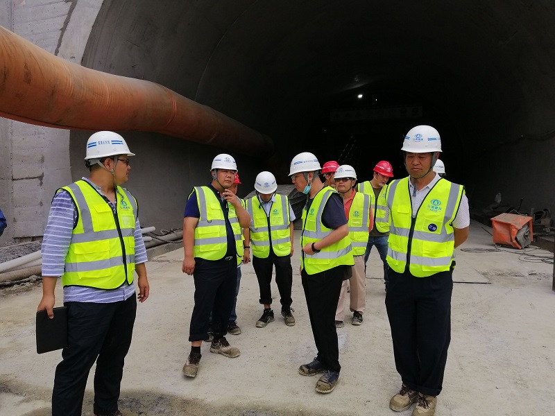 1593753909278321.jpg 童董2.jpg