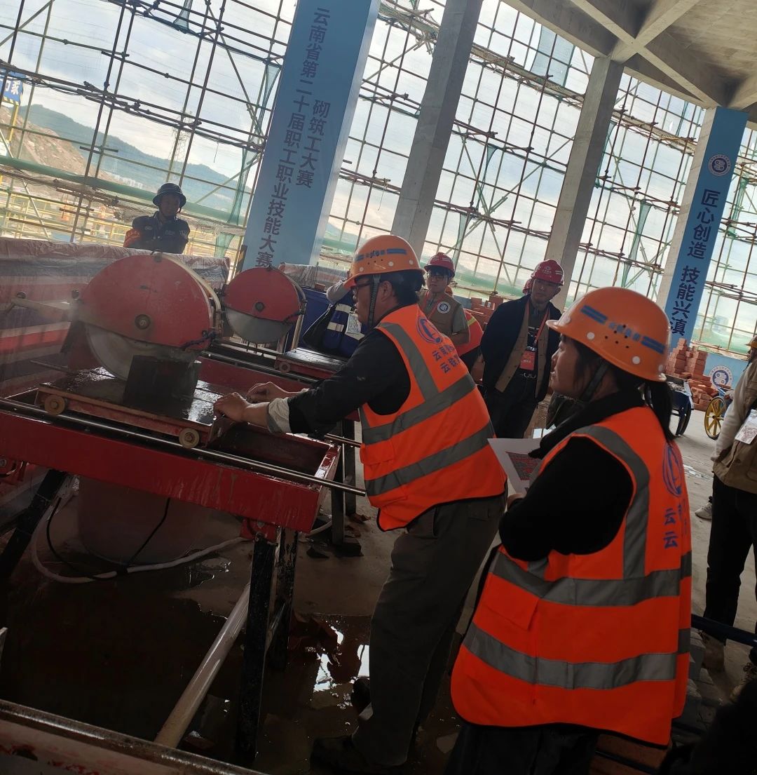 1698631389844145.jpg 11.jpg